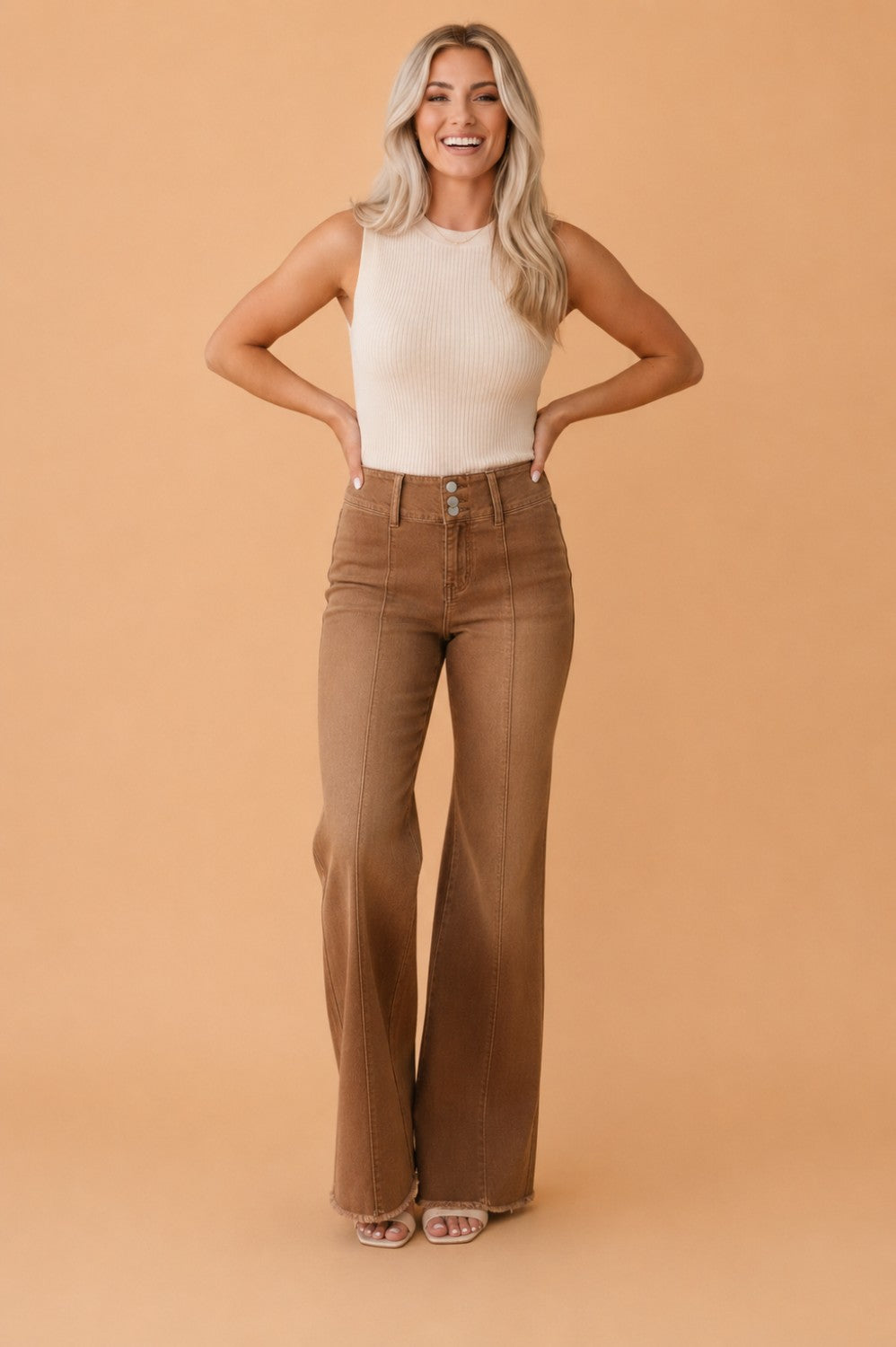 CANYON CARAMEL FLARE JEANS