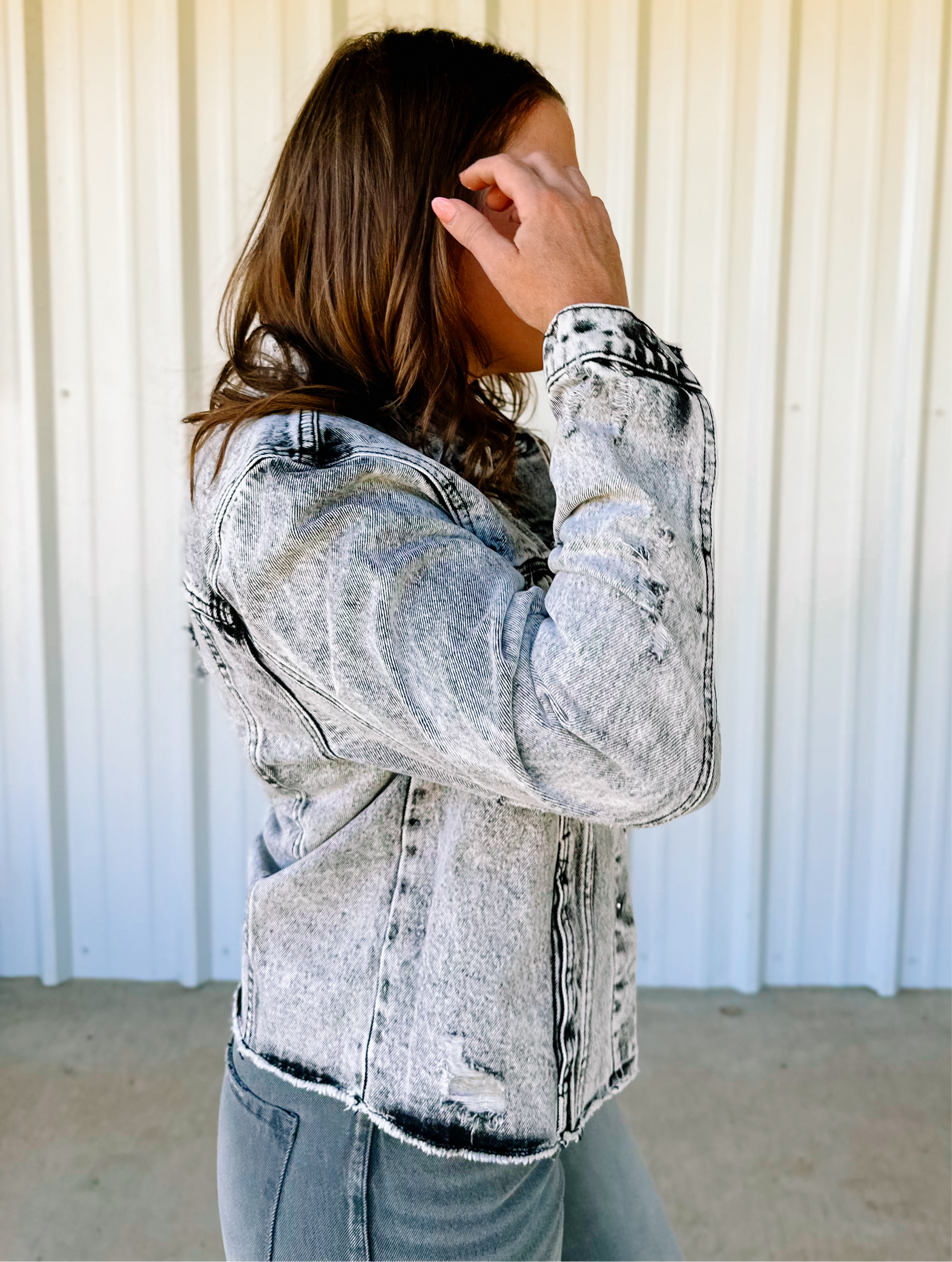 DISTRESSED DENIM JACKET