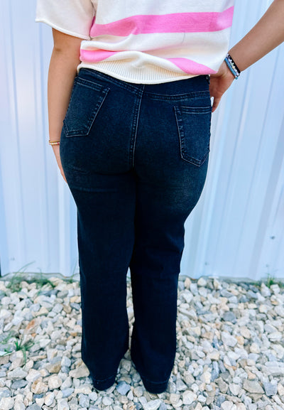 BLACK WIDE LEG JEANS