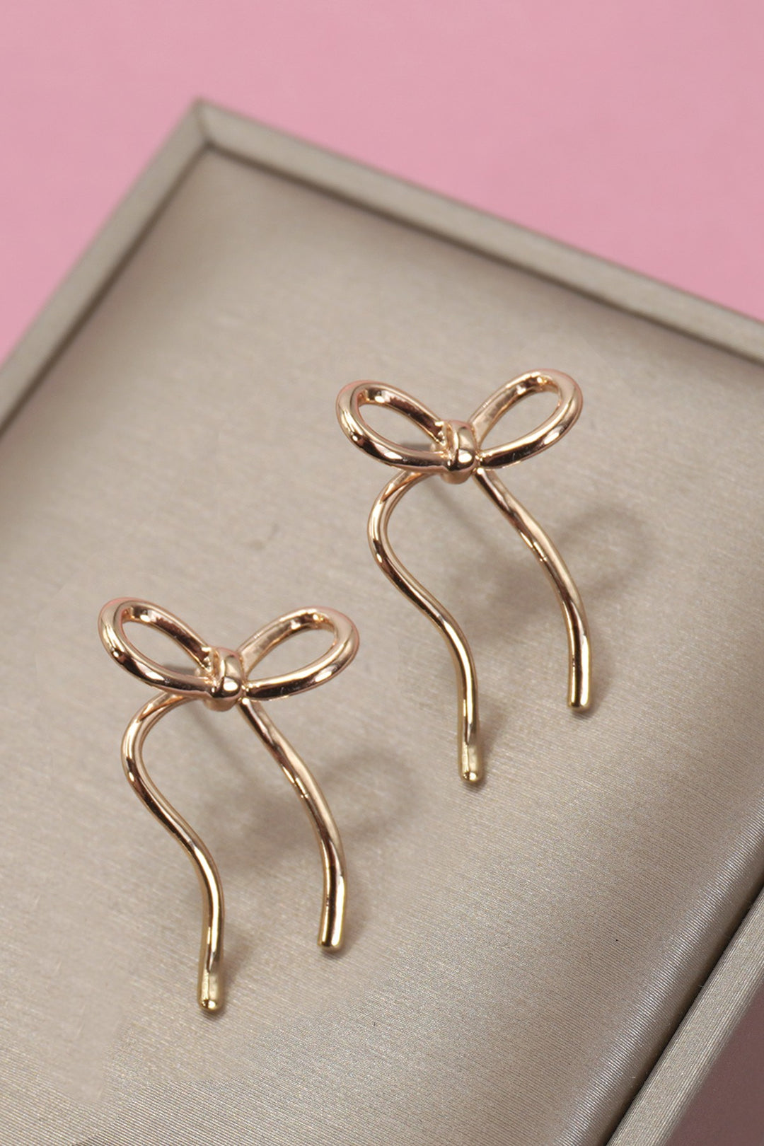 Wire Bow Stud Earrings