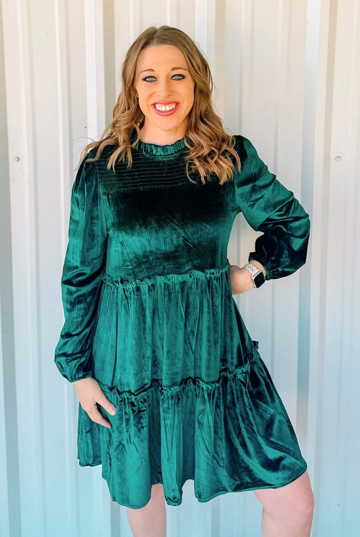 GREEN VELVET DRESS - Thistle Canyon Co.