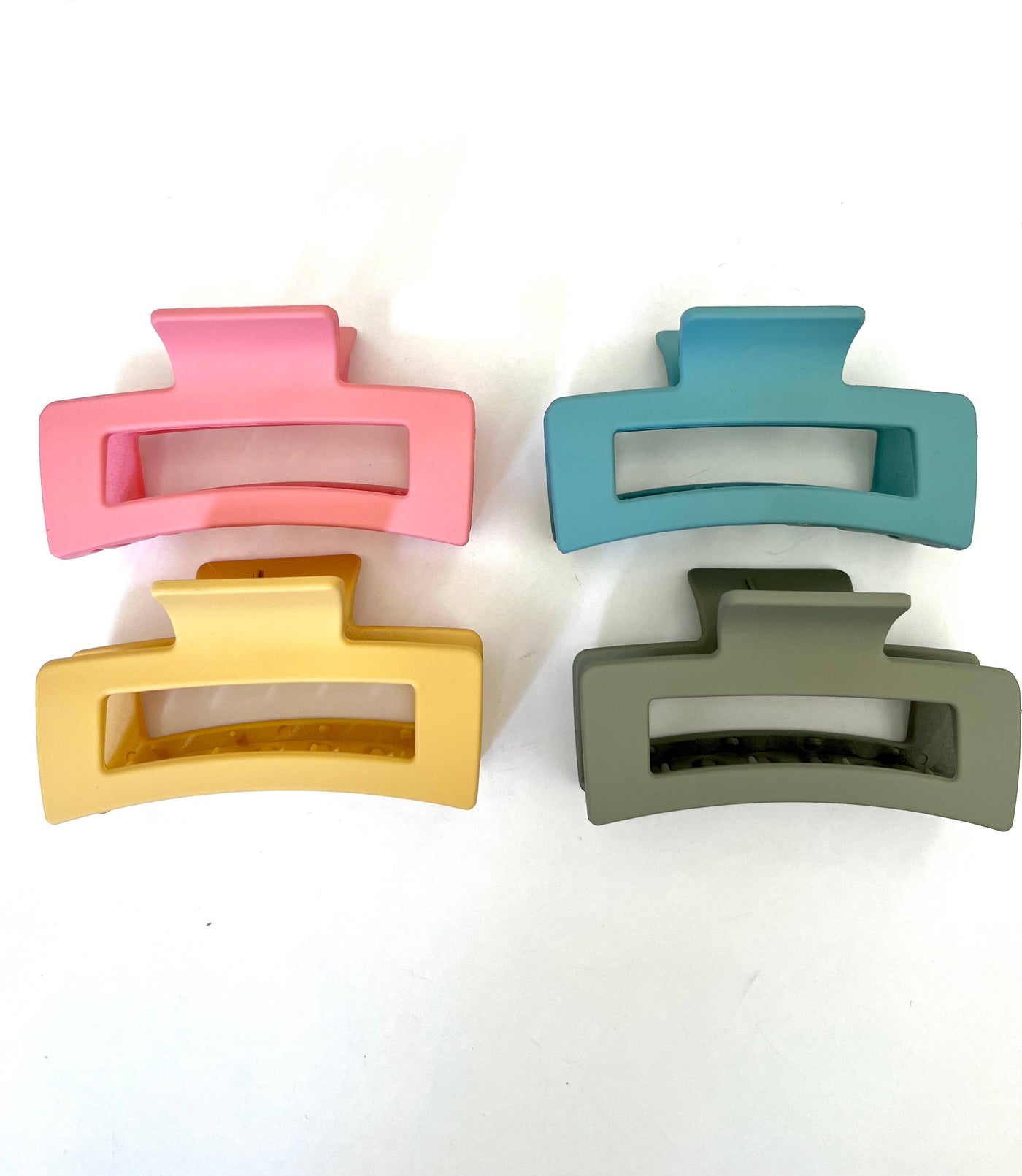 Medium Hair Claw Clip - Pink, Blue, Yellow, Grey