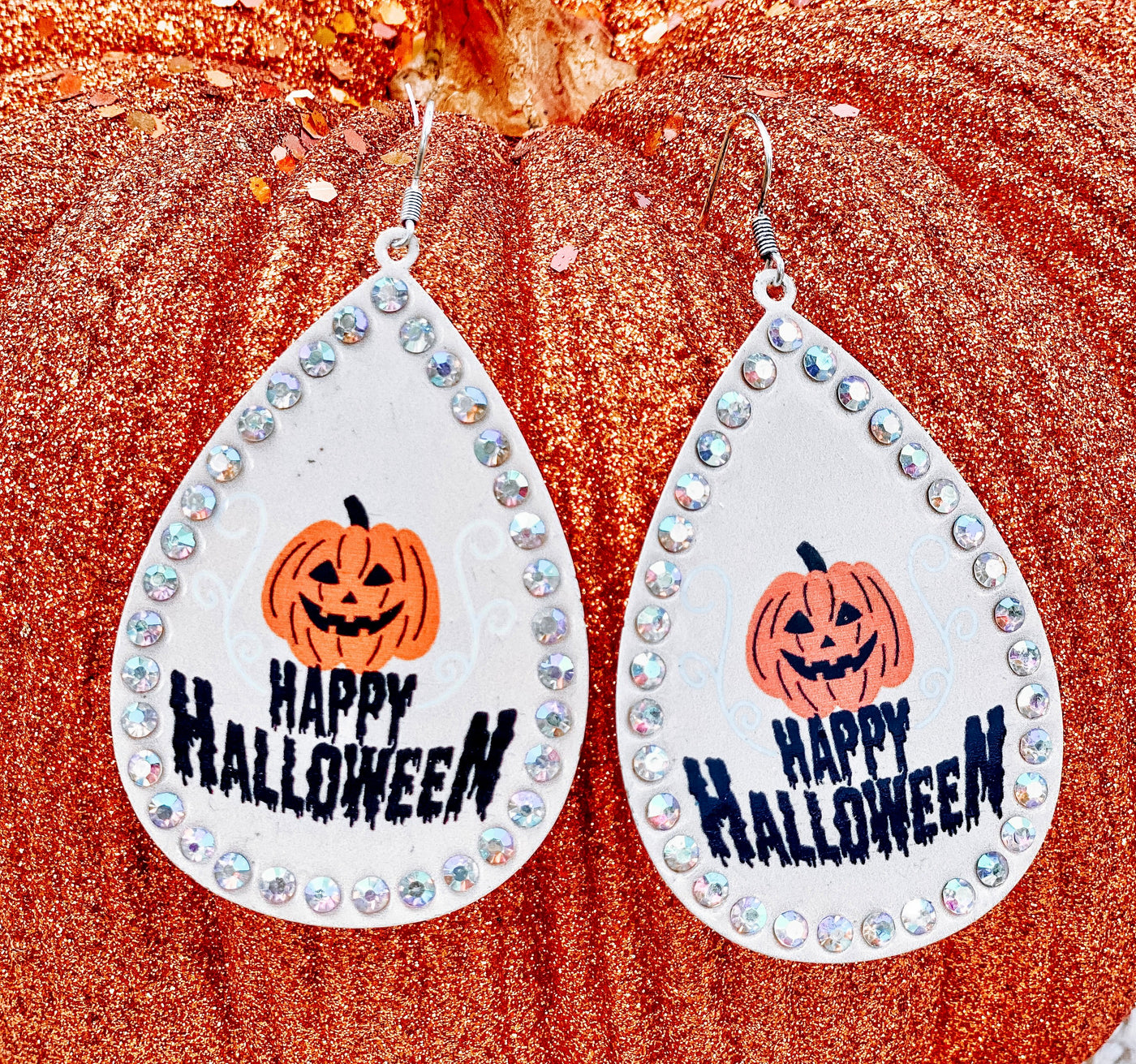 HAPPY HALLOWEEN EARRINGS - TAN - Thistle Canyon Co.